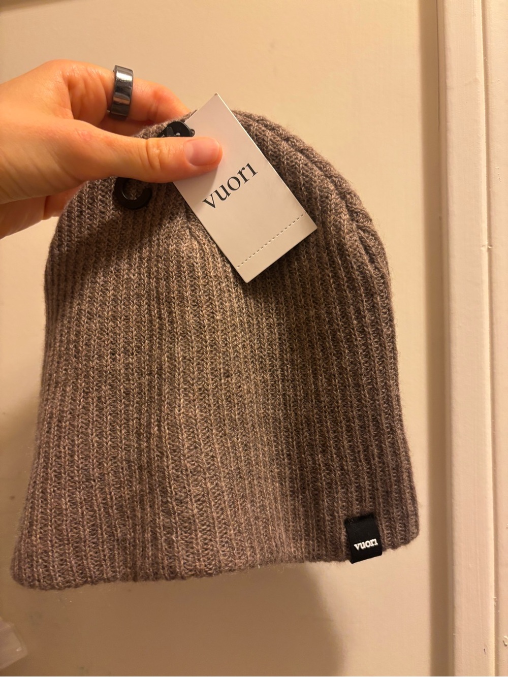 Vuori Manchester Beanie in Greige Heather